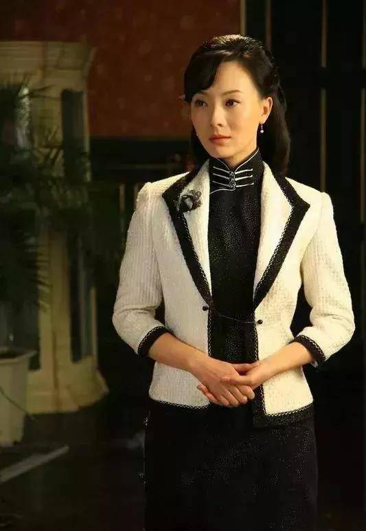 我愿做倾城之恋里的白流苏