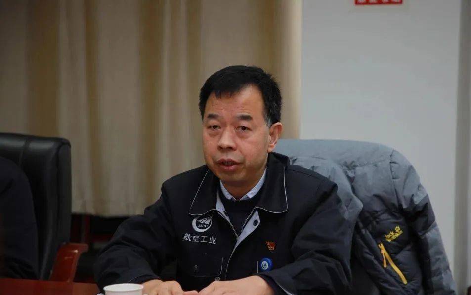 【资讯速递】宋科璞参加总装厂职工代表团讨论会_发展_公司_建议