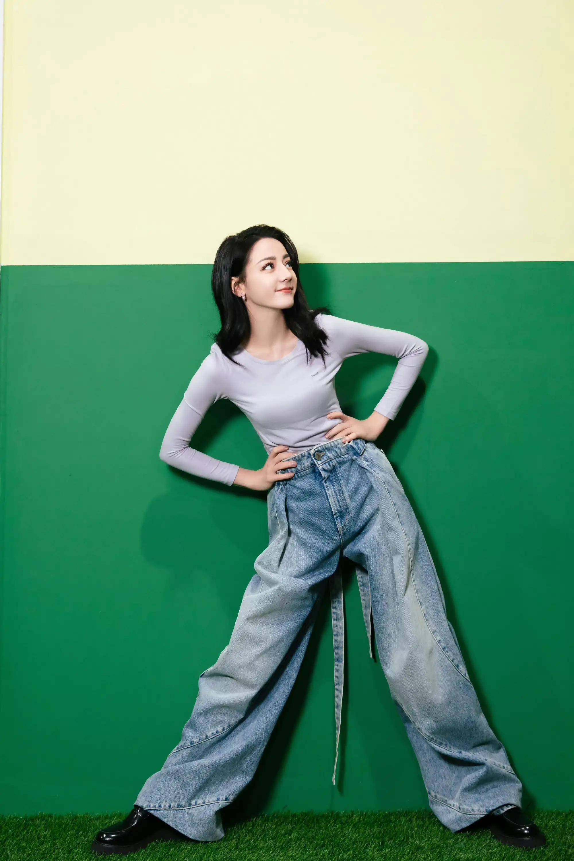 迪丽热巴最新营业图:无声胜有声!_肚子_衣服_谣言