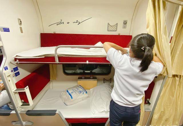 旅游_卧铺票_乘客