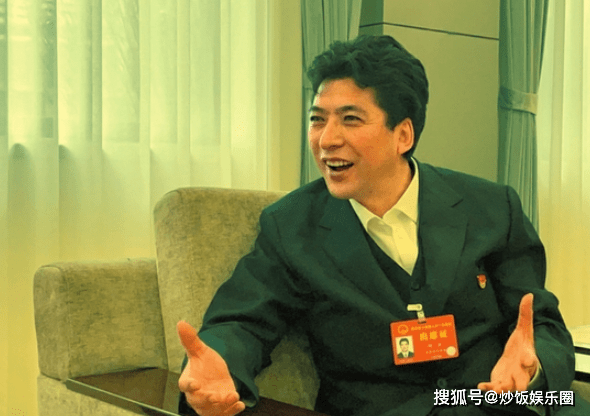 四川刘洪局长因网友投诉查封酒店!凭长相帅气出名,履历太亮眼