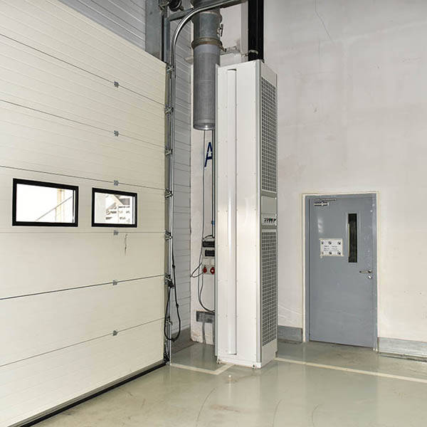 双系统包括高速空气隔离系统和热风幕系统,一机两用,同时满足食品行业