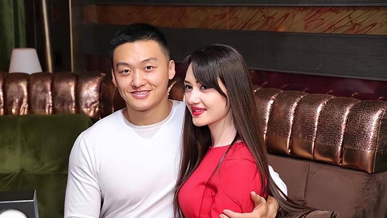 2019年,山西小伙娶亚美尼亚美女硕士,经历战争后携妻儿回国定居_董凯