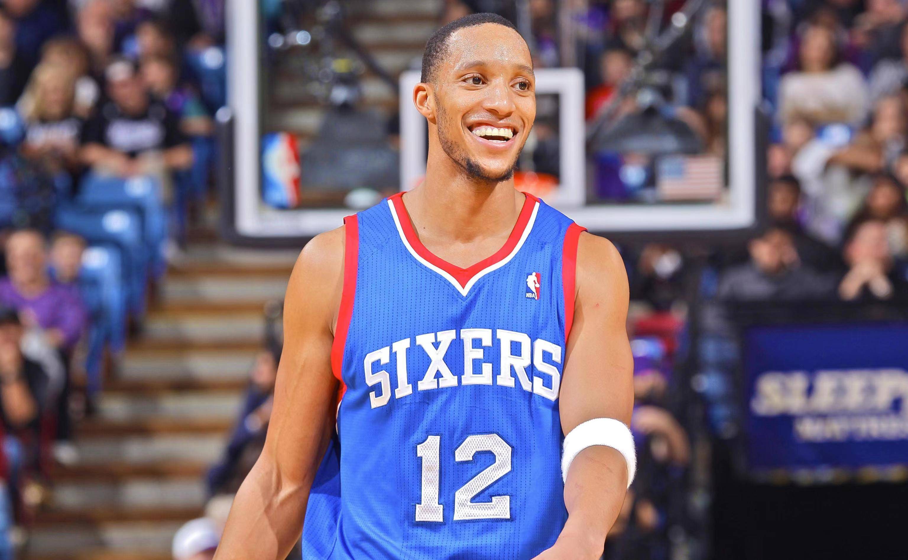 保罗乔治是10年第十顺位,排在他前面的有谁?