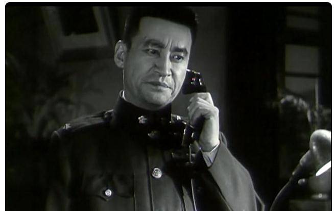 反派表演艺术家项堃,为何用各种"狗"来形容自己的角色_电影_话剧_定义