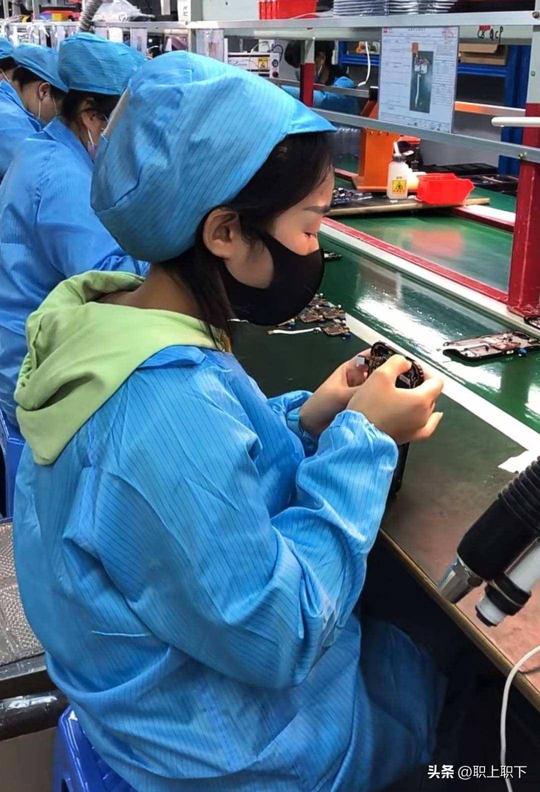 深圳22岁打工妹辞职考程序员后薪水比工厂还低,揭秘五种职业内幕_小婷