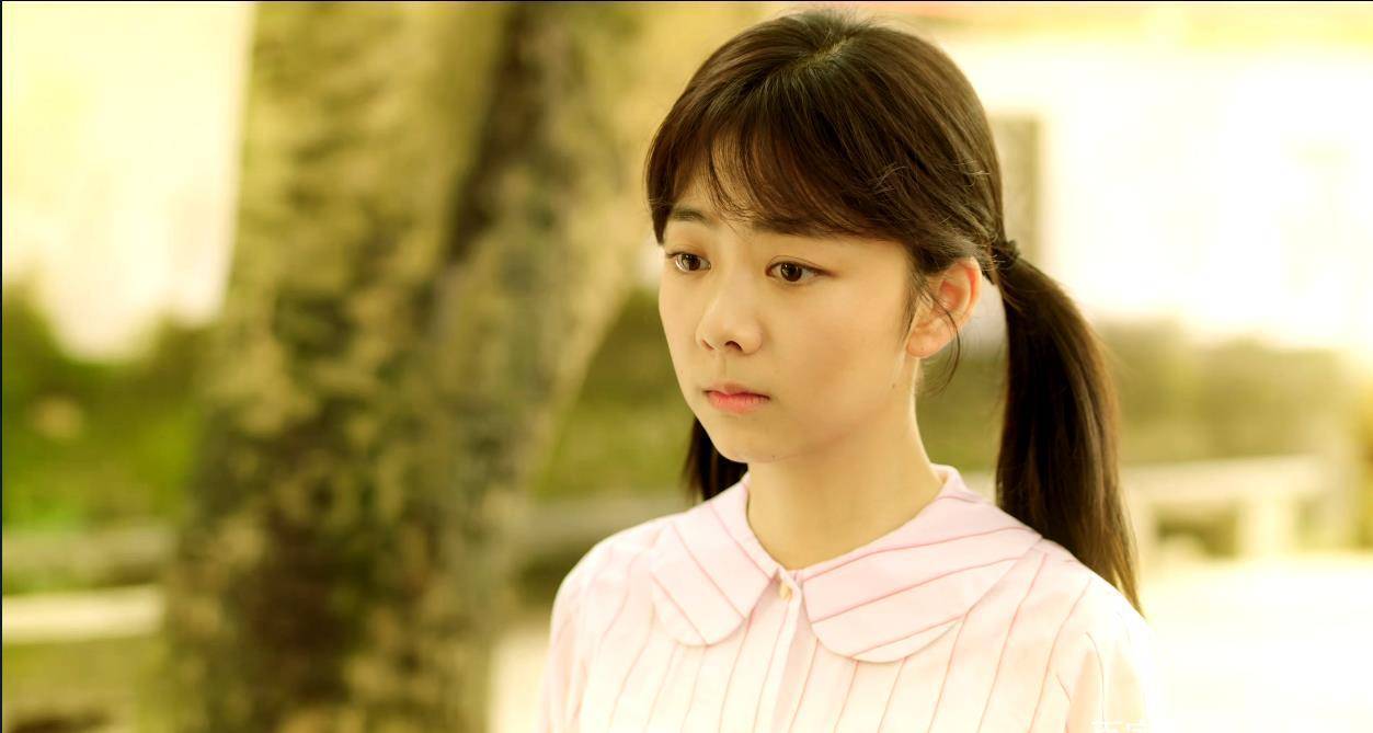 《亲爱的麻洋街》首播"爷青回",谭松韵演学霸,许魏洲演混混_东东_晓晓