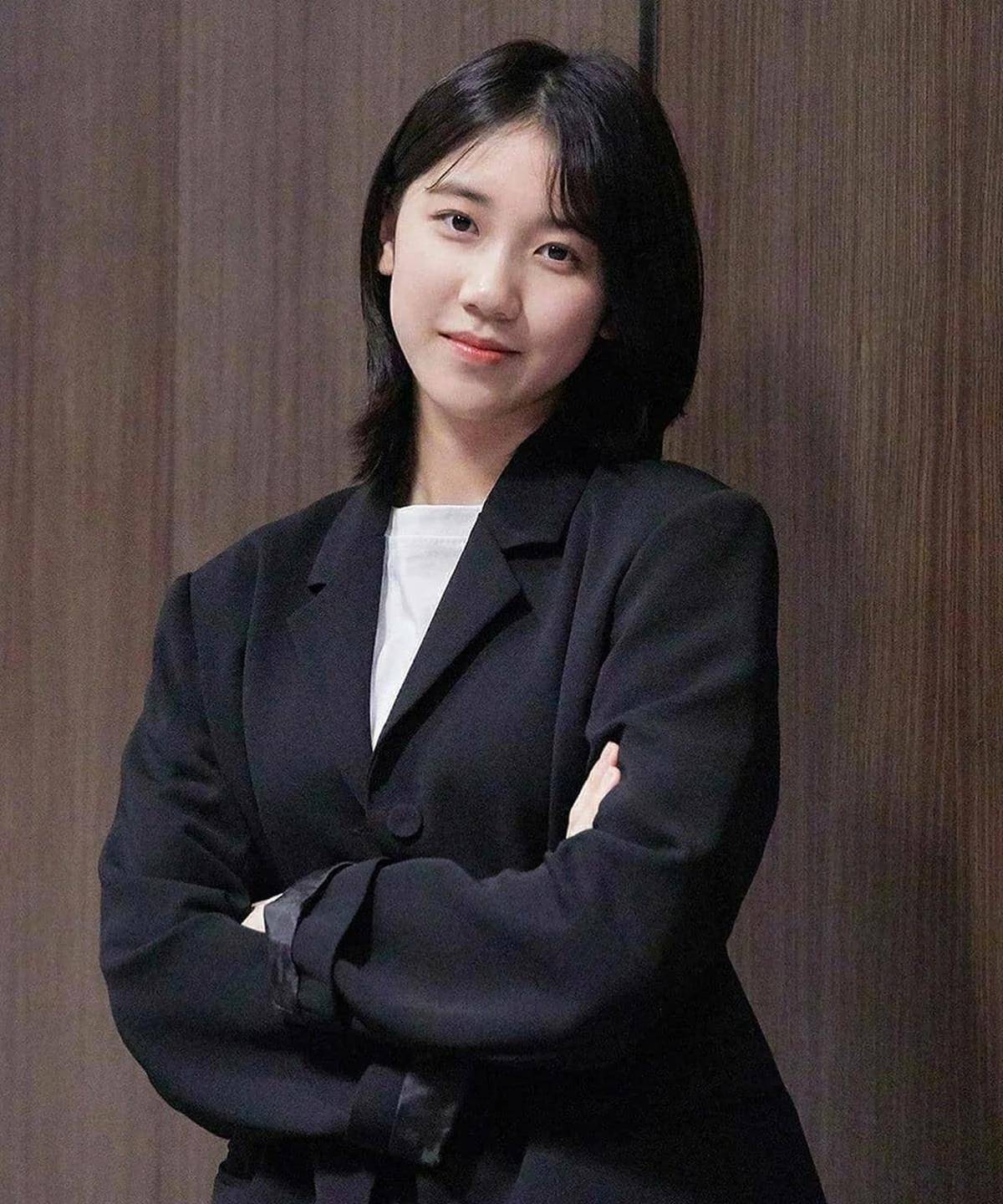 近日,据韩媒报道,童星出身的女演员李瑞今年通过了中央大学戏剧电影系