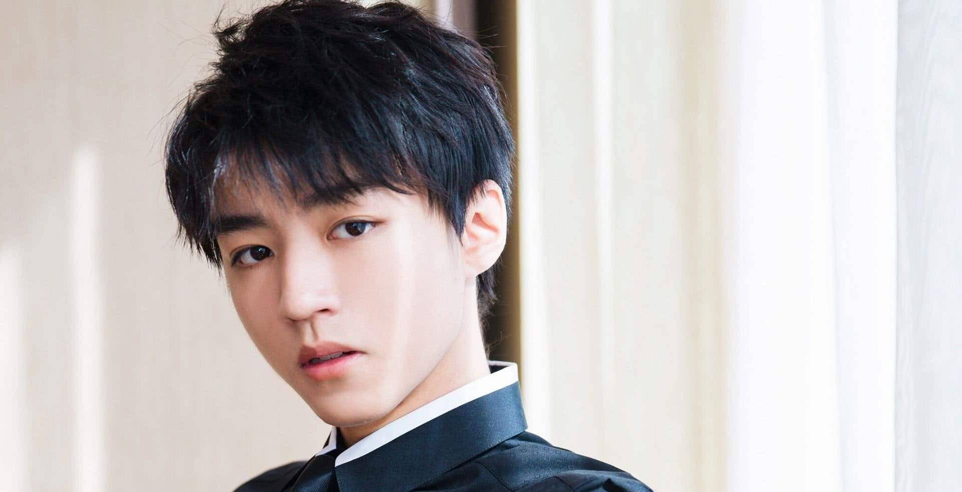 商业电视剧排行榜前十名_明星商业价值榜:蔡徐坤登顶,肖战跌至第八名,前十仅一位女星