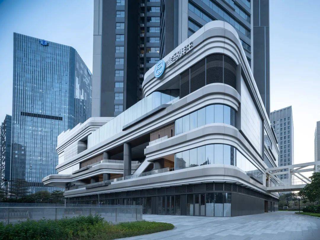 佛山保利天际售楼处咨询预约看房热线:400-022-8887转9999(营销中心)