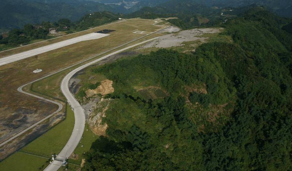 5億,為造它削平了65座山頭_河池_機場_金城江