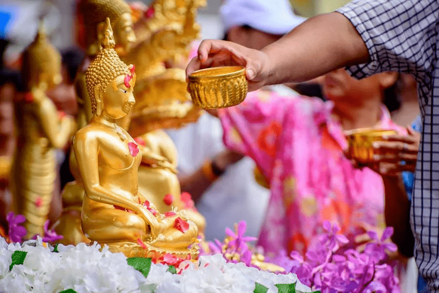 泰国宋干节,亚洲最大狂欢盛会即将来袭!憋了三年的"世纪水仗"有多野?