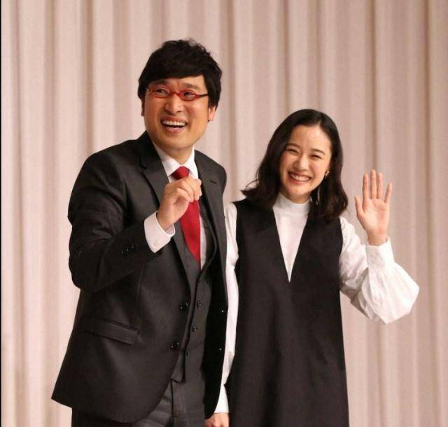 苍井优说:"我们从开始交往时,就以结婚为前提,会有这样的想法有好几个