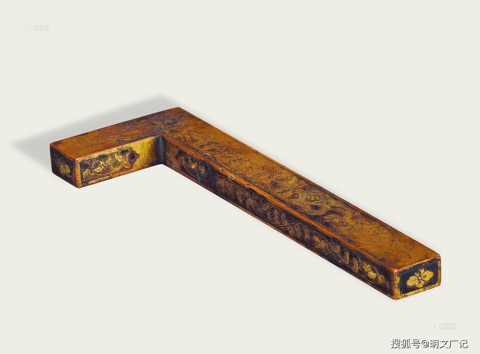 注:矩就是矩尺,是一种曲尺,可以用来画直角三角形,样图如下.