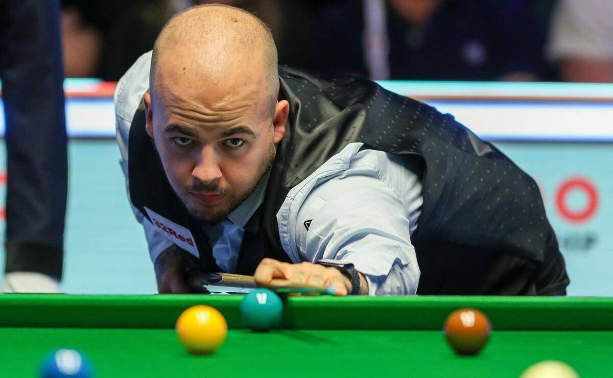 巴里·霍金斯4-0安德鲁·帕吉特尼尔·罗伯逊4-1马克·戴维斯马克