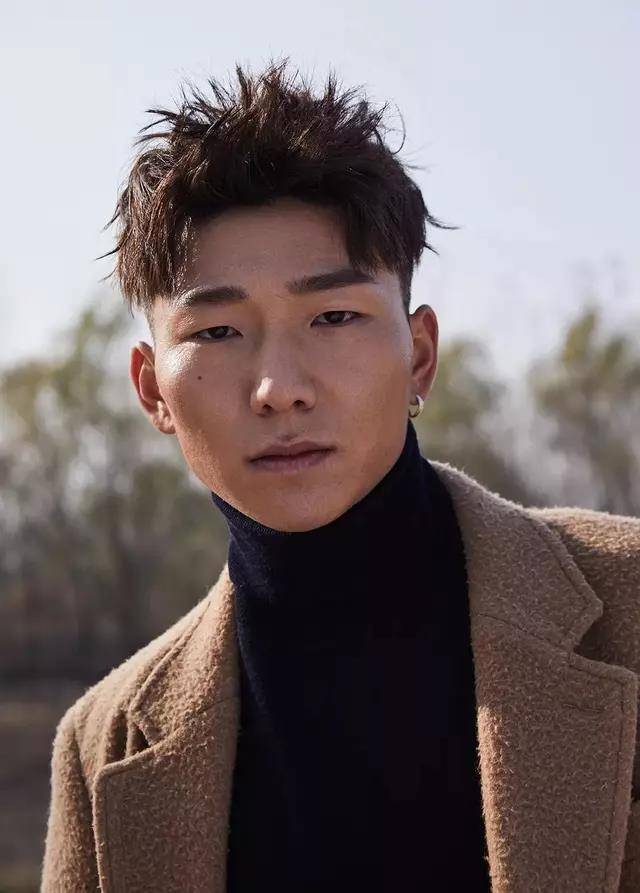 同样是"瞪眼"演技,《狂飙》李宏伟和高晓晨,为啥口碑两极分化_岳阳