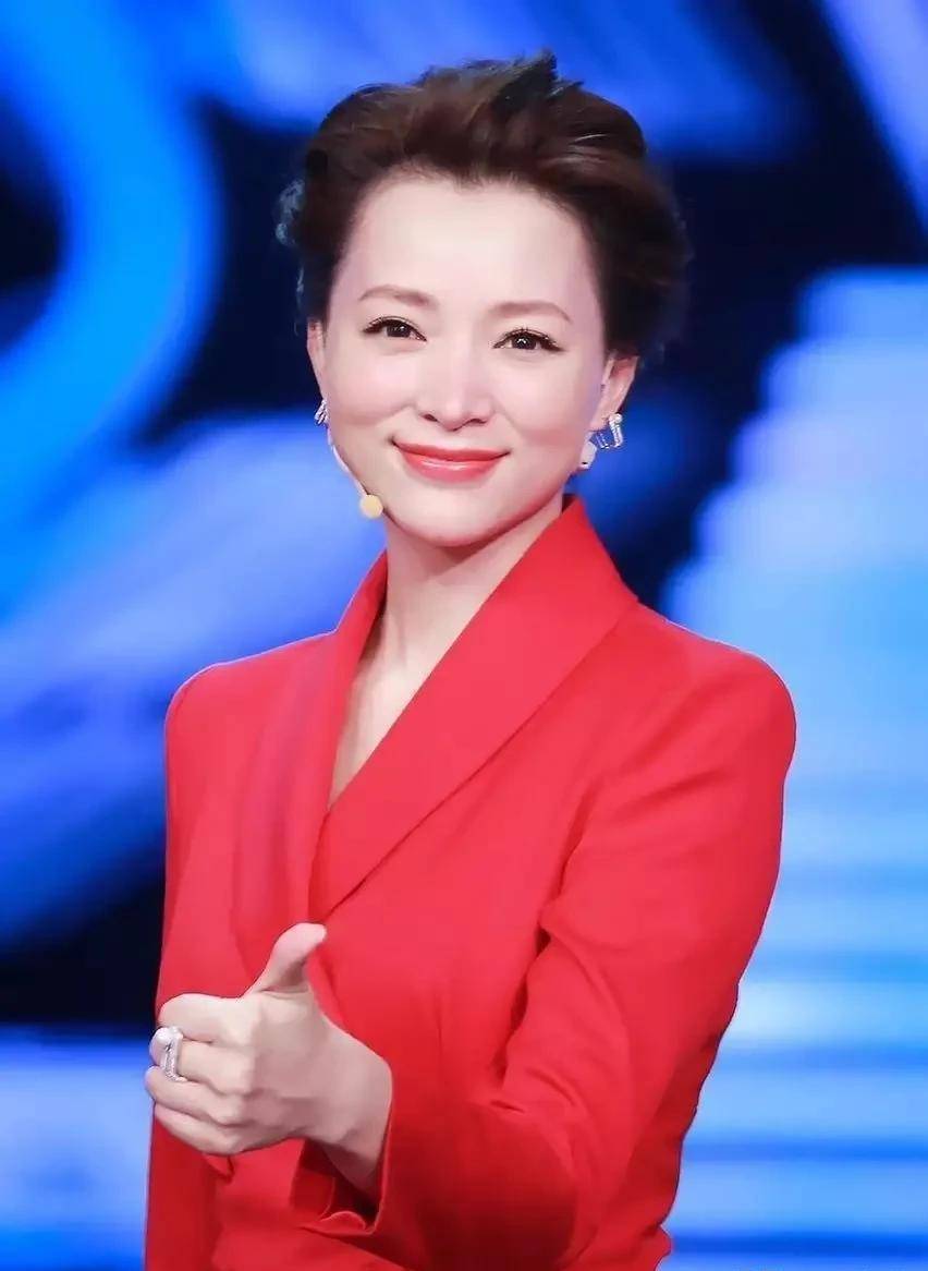 董卿:女人的高级感,不是漂亮,而是拥有一颗精致的心