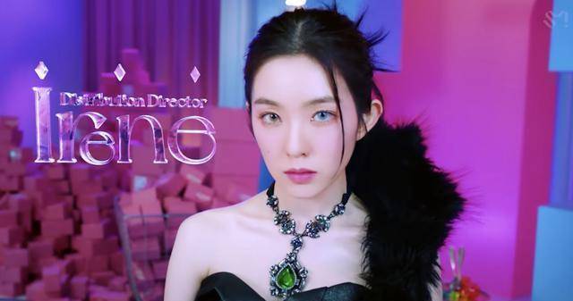 redvelvet《queendom》mv中你可能错过的彩蛋