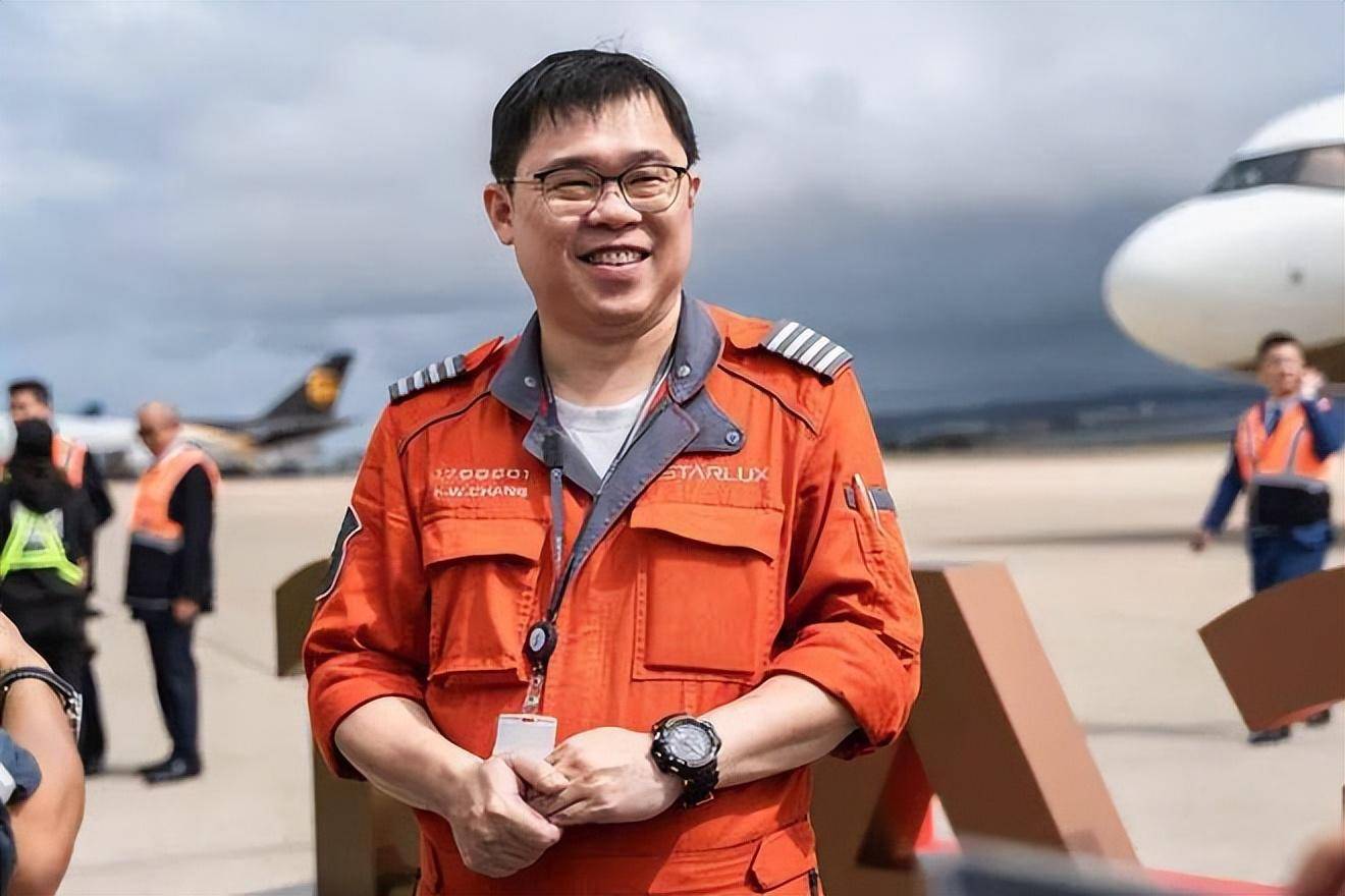 "痴情太子"不堪豪门争斗,逆袭成百亿霸总_航空_张国炜_太太