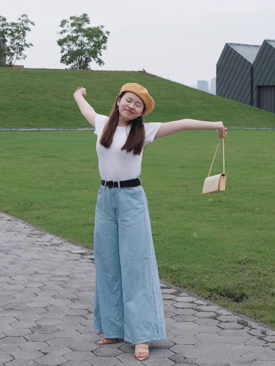 矮胖与时尚无缘?看153cm小个子女生这么穿多美,时髦又气质