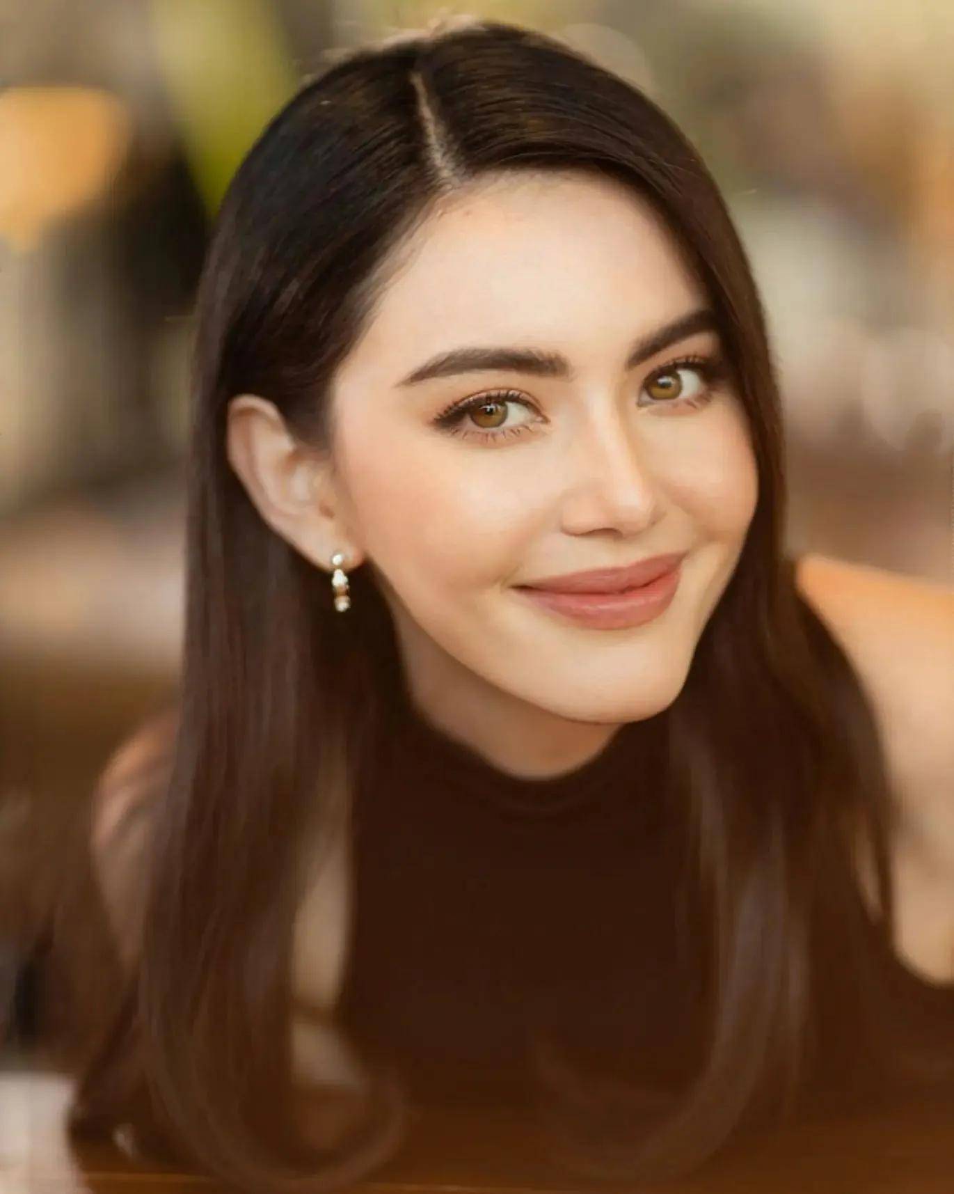 泰星maidavika 素颜好美 好身材_女神_美女_衣服