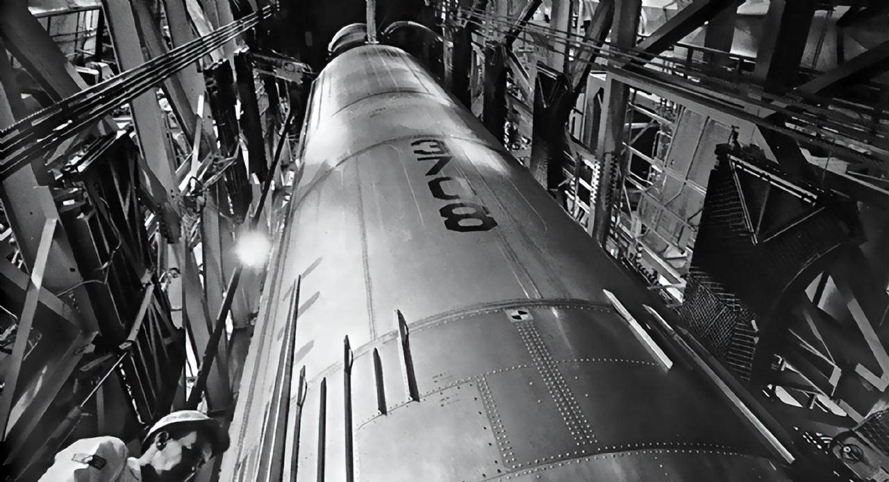 真理永远在射程之内!美俄善用"核平"吓唬对方,我们该扩核吗?