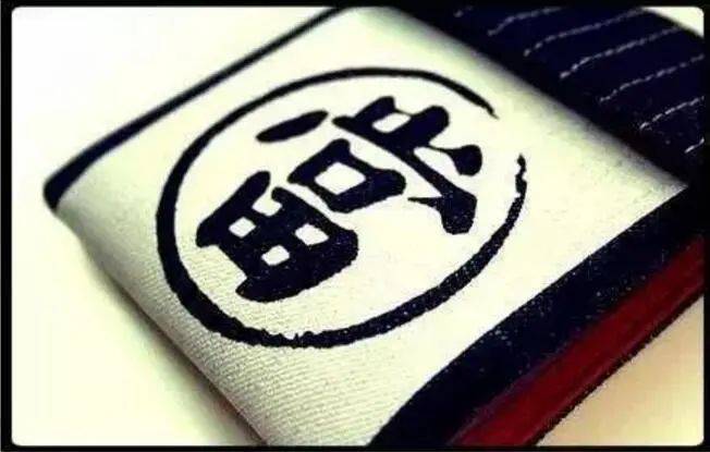 黄金回收去金店还是去典当行好？（黄金回收去金店好还是典当铺好）