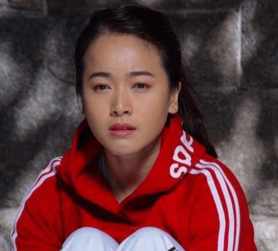 陈道明唯一绯闻女主,与孙红雷传暧昧,最终为何嫁给大20岁的他_左小青
