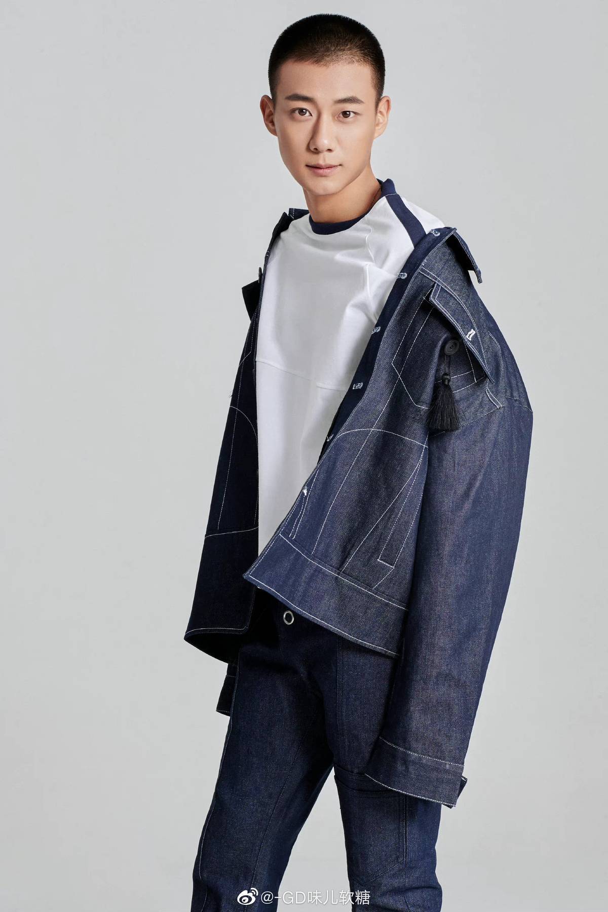 佟大为,马伊琍新剧官宣,预告片扑朔迷离,黑马小生高至霆成亮点_角色