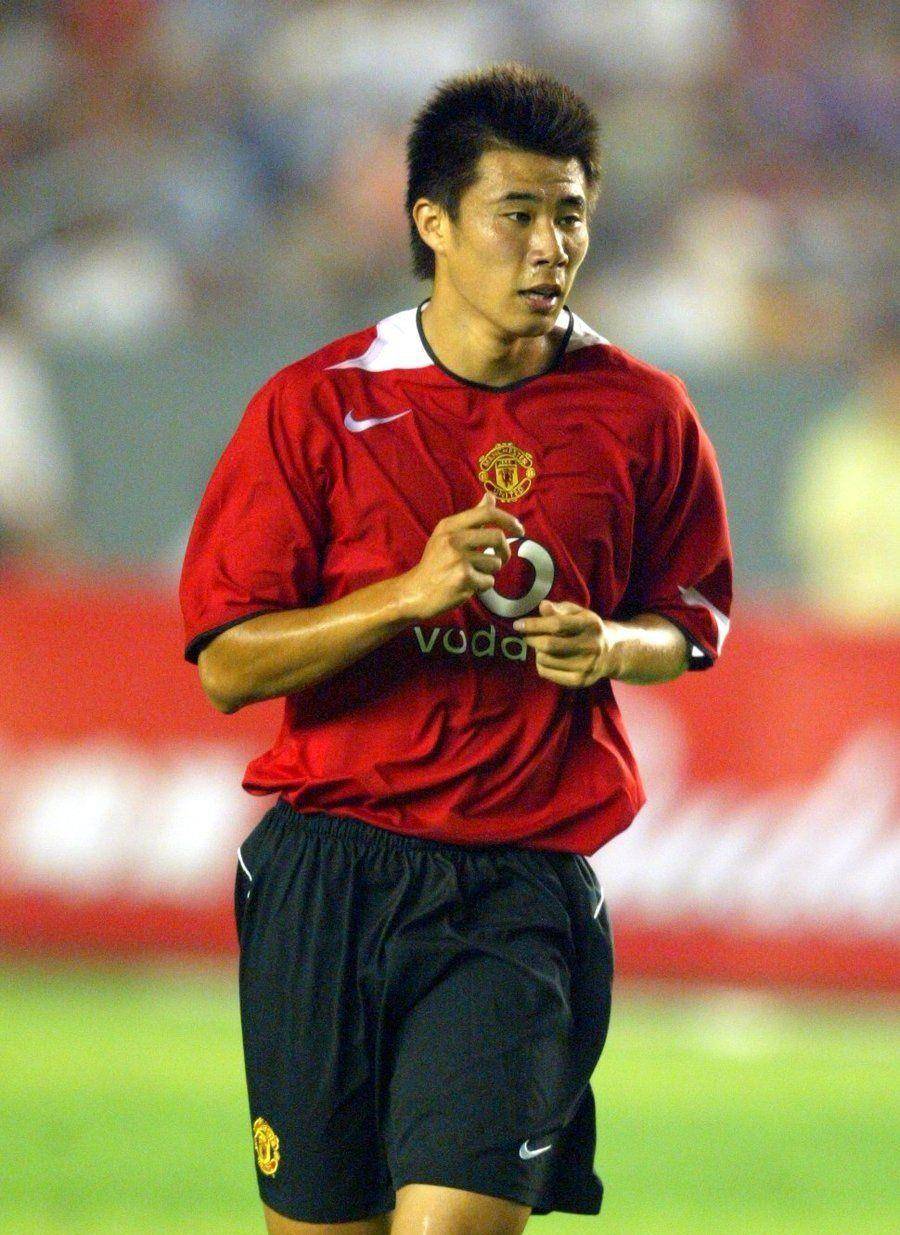 赛季_效力_足球