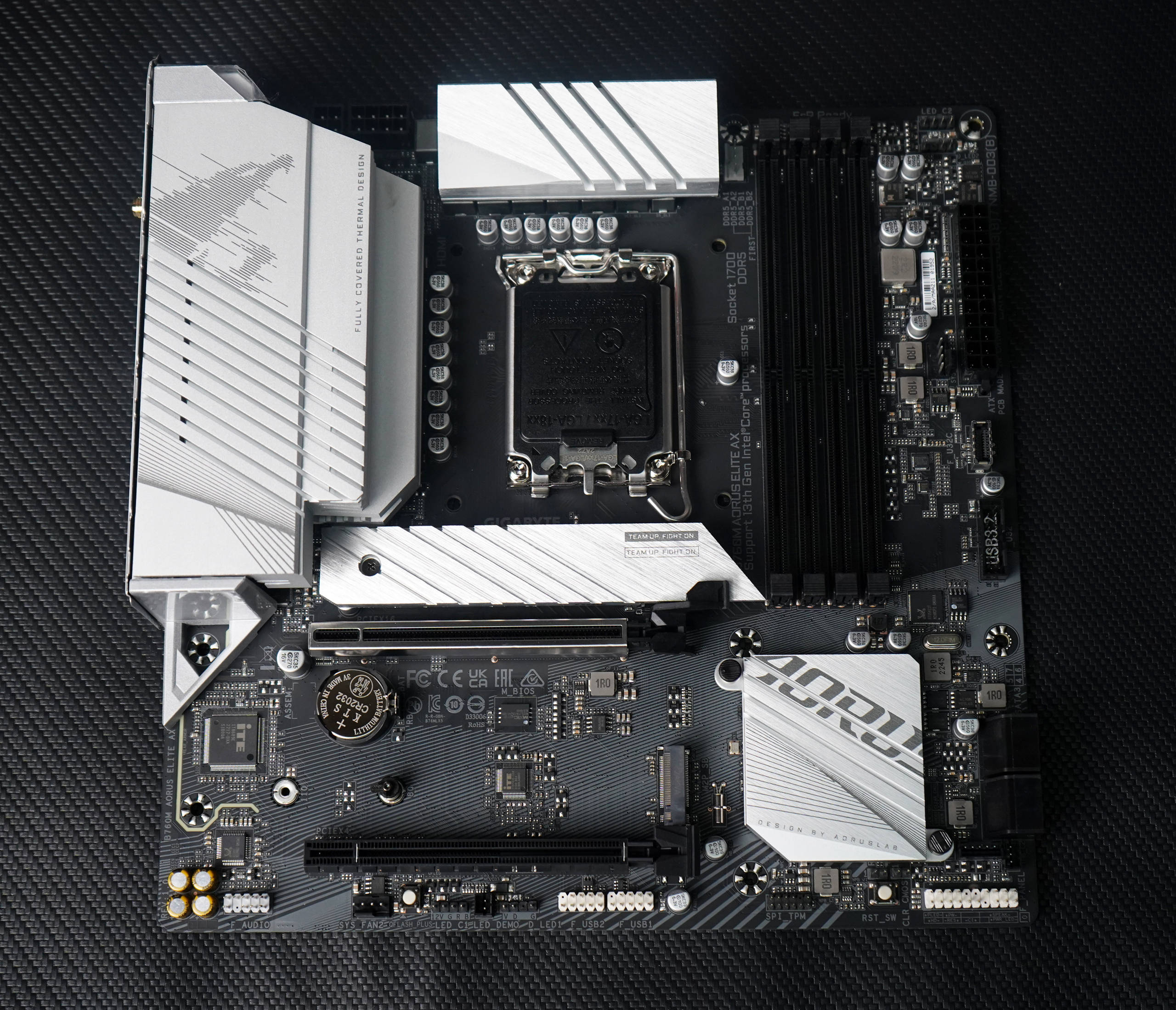 技嘉小雕b760m主板跑i9-13900k_供电_支持_装甲