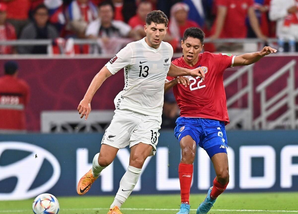 对决3000万欧英超前锋,对手半年没赢球,拿国足开刀_新西兰_球员_比赛