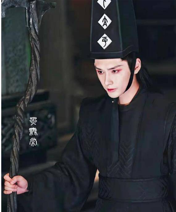 山河令爆火,两个宝藏男孩儿被挖出,没想到他们是这样的黑白无常_沙子