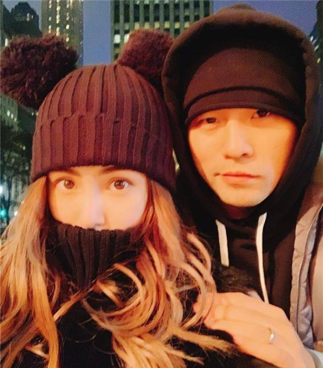 情人节昆凌晒视频尝试够到自己头上的小辫辫_周杰伦_俩人_时候