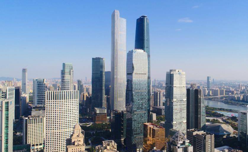 广州珠江新城8座300米高楼,越看越觉得霸气,看下你喜欢哪座