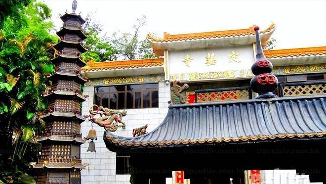 这时,定慧寺出现在了她的脑海中.