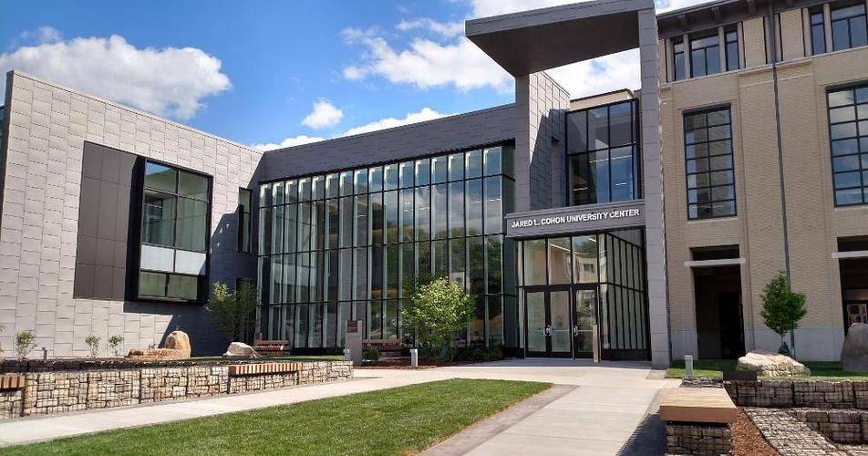 卡内基梅隆大学本科学费介绍,保录取高端留学低分也能直录名校_世界