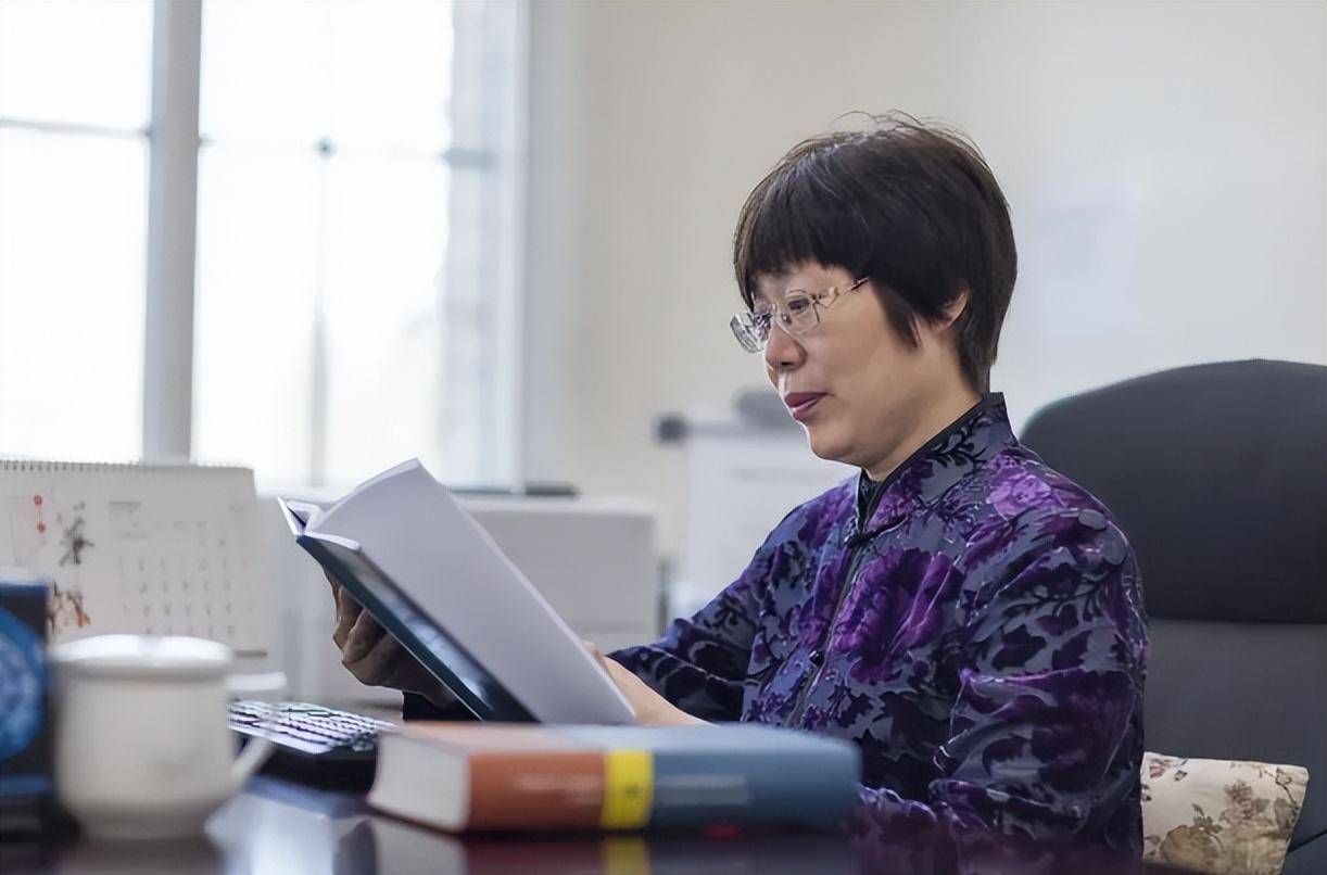 "密码专家"王小云:连续碰撞两项美国顶级密码,祖国奖励711万_哈希