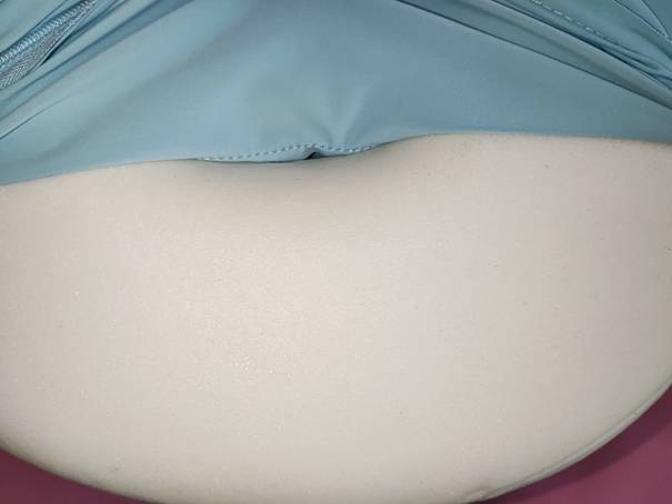 枕在云端，入睡不难-车厘子专业中小学生午休枕评测