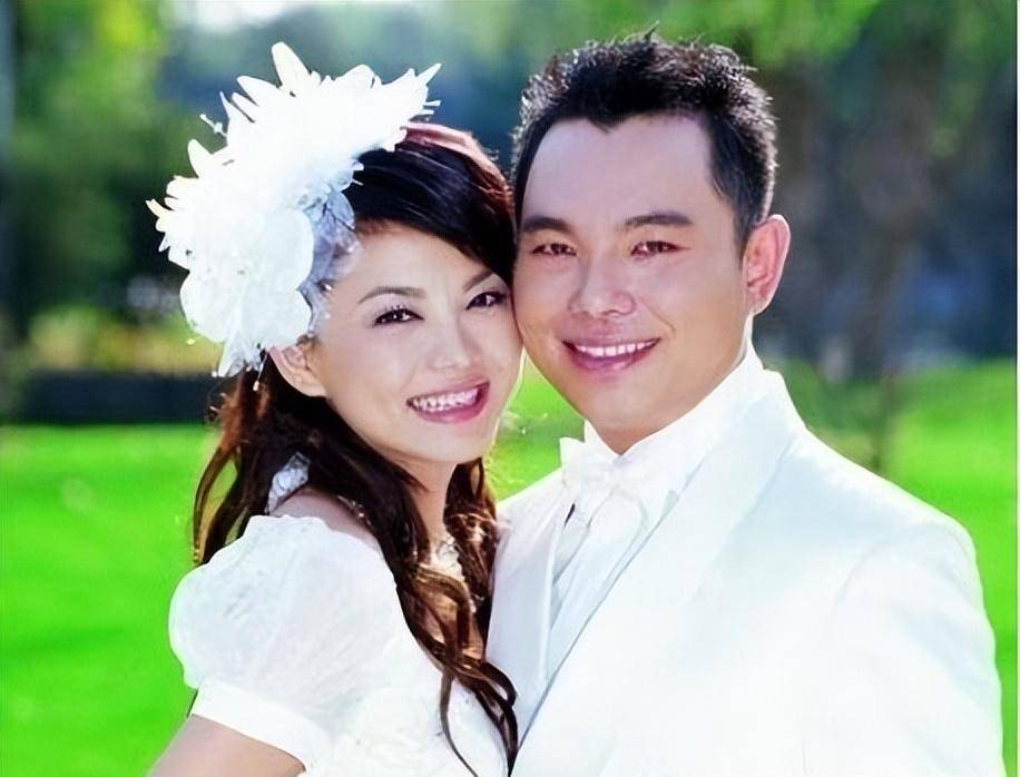 孙悦:我没包养过黄晓明,也不克夫,丈夫是大我9岁的亿万富豪_居鹏_首歌