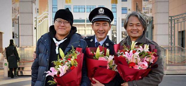 《灵魂摆渡》后郭靖宇团队再出精品,杨志刚,岳丽娜打头阵获好评_农村