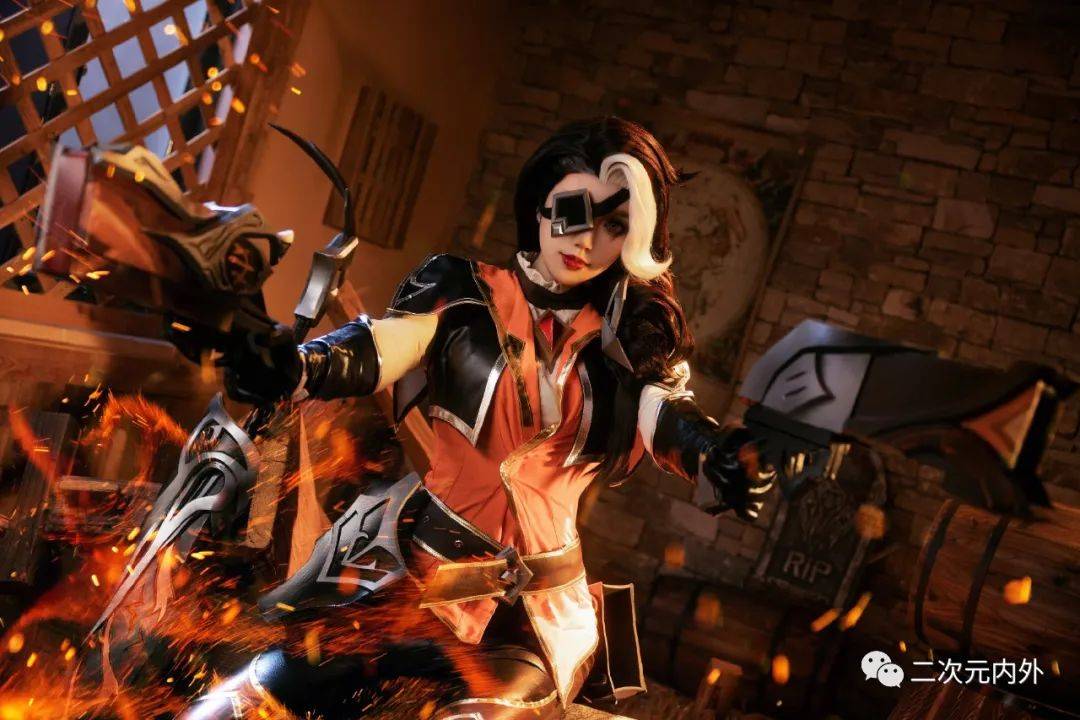 cos正片~《英雄联盟》莎弥拉 西部魔影