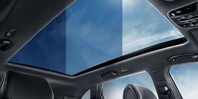 你知道全景天幕为何会成为最流行的配置吗?_搜狐汽车_搜狐网