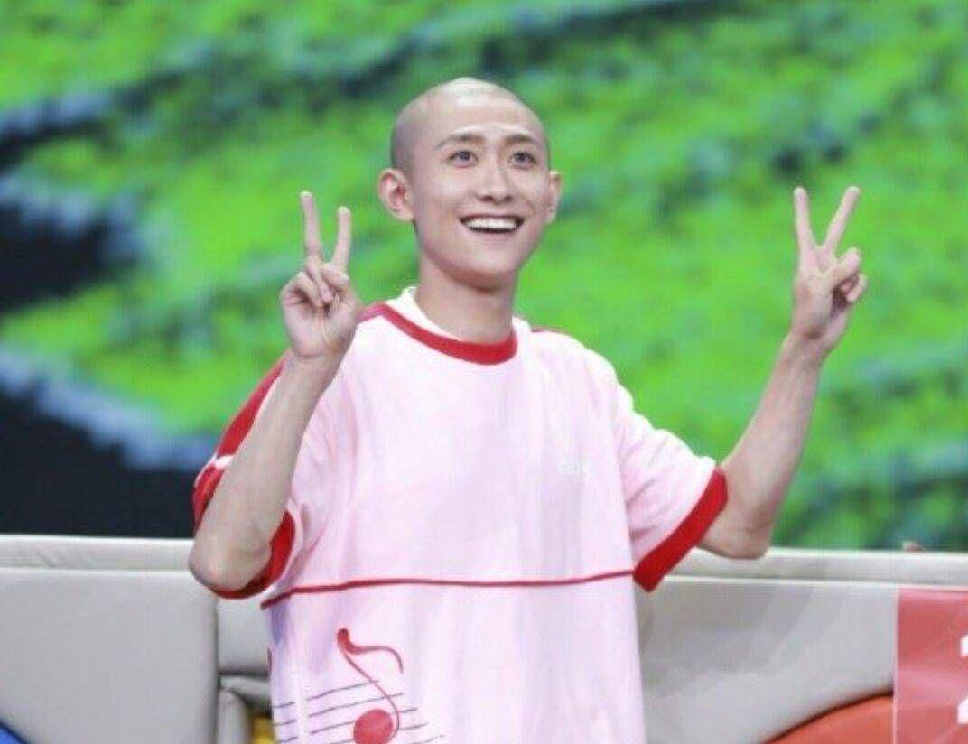 捷径可以测试你的外表,王源和易烊千玺都敢剪短裤,王俊凯却不敢?