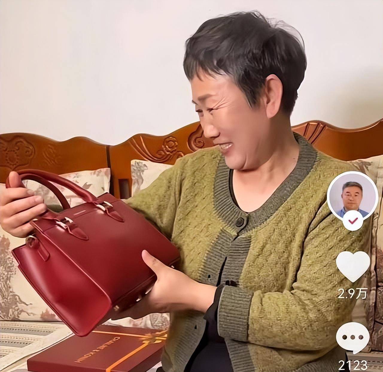 万千萤火期待郭振婚礼,许敏遭遇惹人心疼,郭振郭威三观差距明显_妈妈