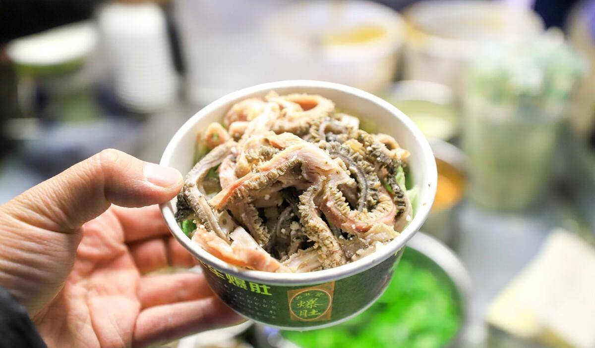 老北京"爆肚"是什么?以前人才吃,如今却成"高端传统美食"