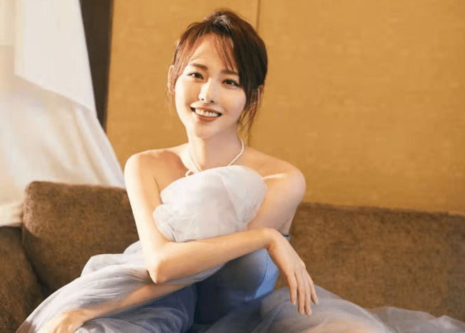 立什么少女人设,30多岁我也能演周冬雨的妈_张嘉倪_角色_观众