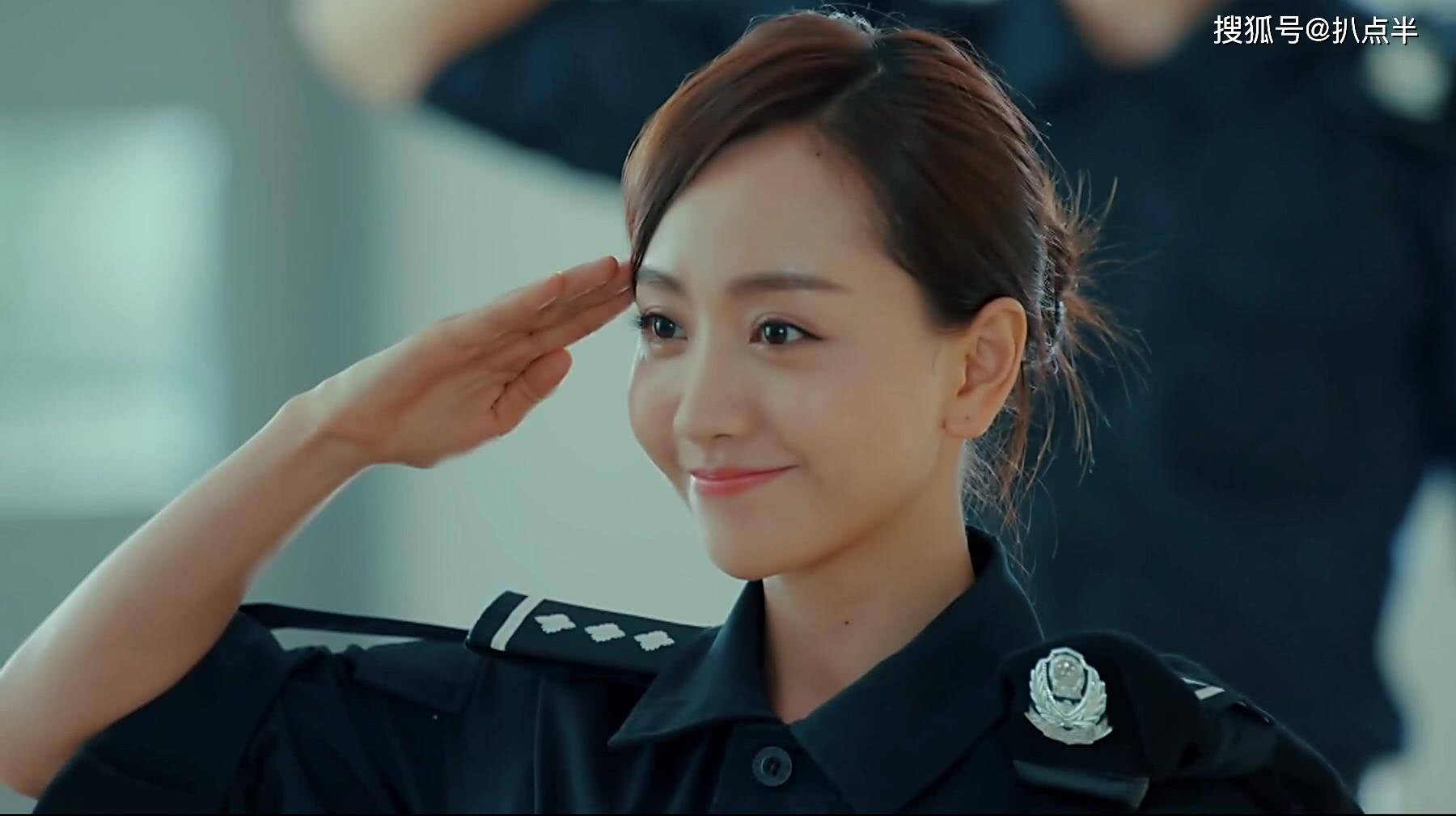 同样演飒爽女刑警,把宋佳,焦俊艳,杨蓉放在一起,差距就出来了