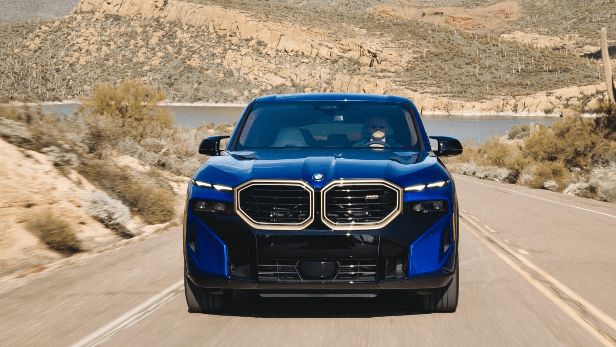 外观个性动力强劲,2023款宝马xm实拍图发布_搜狐汽车_搜狐网