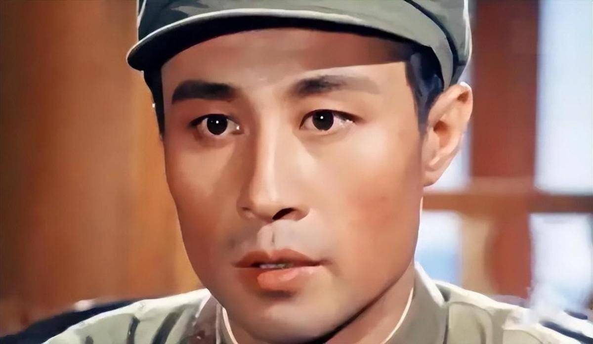 "一代男神"王心刚:对患病初恋妻子不离不弃,儿女已是亿万富翁_王新刚